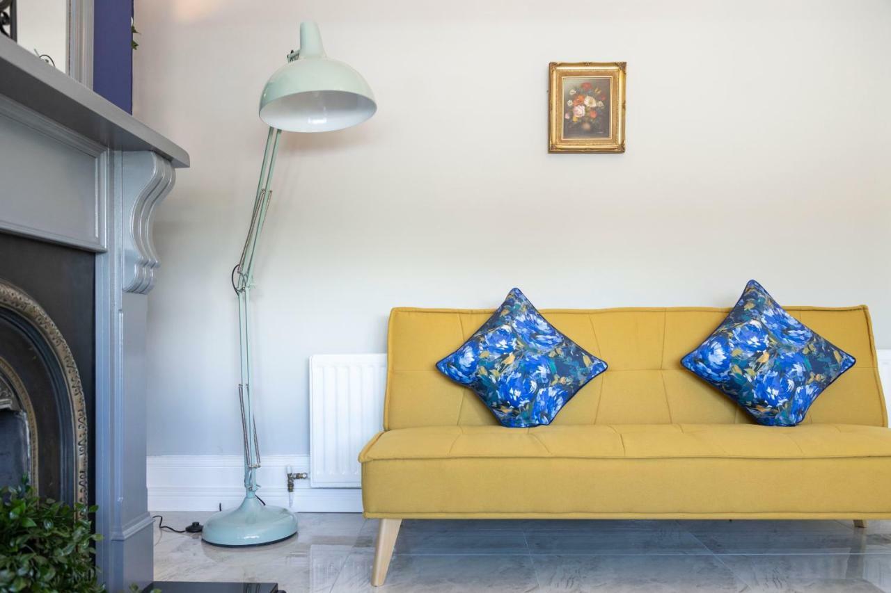 Chestnut House, Beautiful, Spacious & Comfortable Belfast Exterior foto